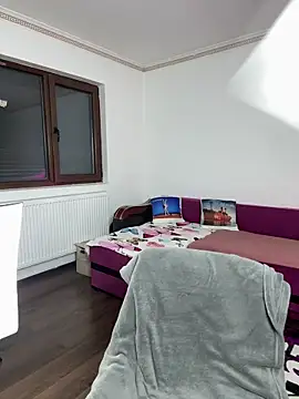 MiaKiittyy online show from November 30, 1:39 am