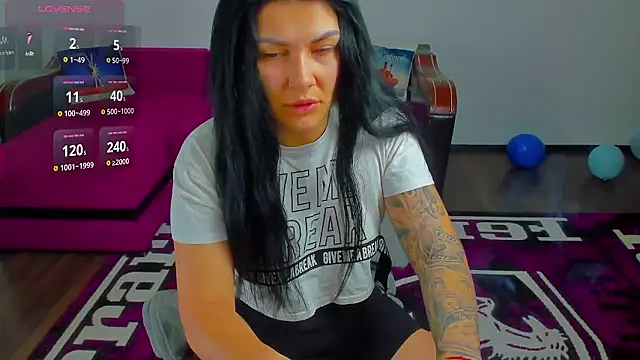 MiaKiittyy online show from January 14, 12:58 am