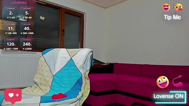 MiaKiittyy online show from January 31, 8:40 pm