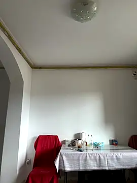 MiaKiittyy online show from September 10, 1:21 pm