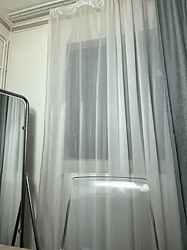 MiaKiittyy online show from April 13, 10:47 pm