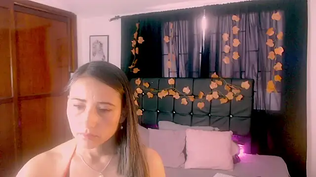 Snapshot of Sofia-mel chatting on September 30, 3:40 pm Sofia-mel online show from September 30, 3:40 pm