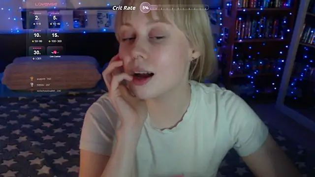 s1lvercherub online show from April 17, 8:22 pm