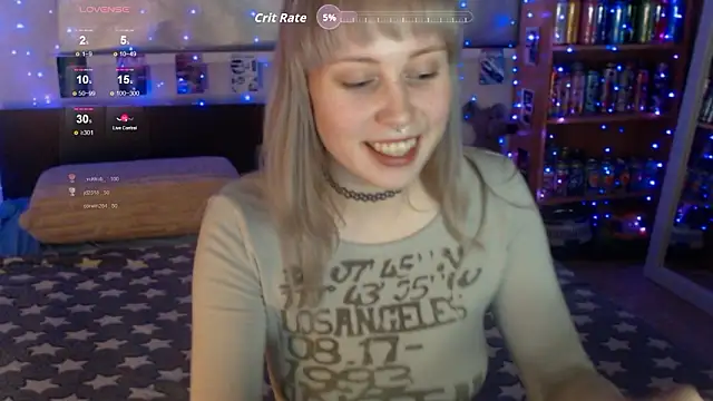 s1lvercherub online show from March 20, 8:32 pm