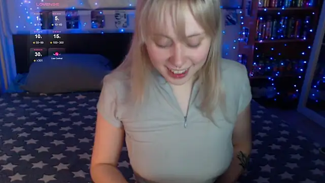 s1lvercherub online show from May 31, 7:36 pm