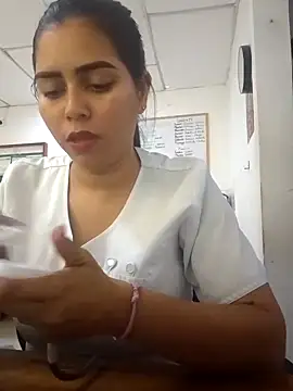 yesi-nursehot online show from September 14, 7:58 pm