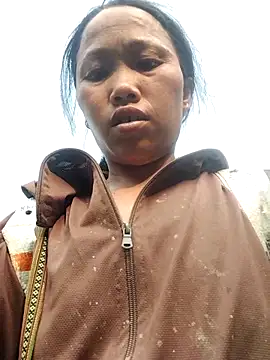 PhamPm70 online show from April 2, 9:49 am