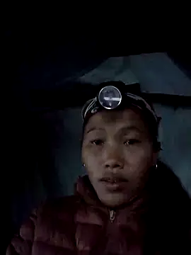 Snapshot of PhamPm70 chatting on November 18, 12:26 am PhamPm70 online show from November 18, 12:26 am