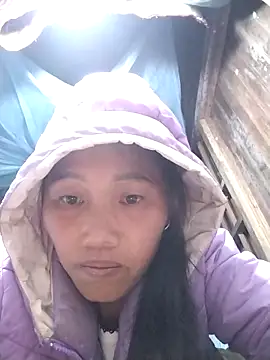 Snapshot of PhamPm70 chatting on November 30, 11:33 am PhamPm70 online show from November 30, 11:33 am