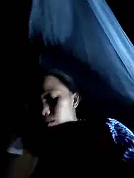 Snapshot of PhamPm70 chatting on November 7, 10:53 am PhamPm70 online show from November 7, 10:53 am