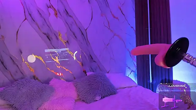 alicecute77 online show from November 30, 2:23 am