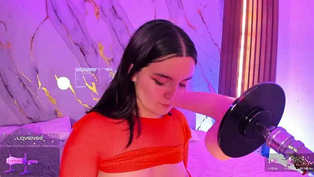 alicecute77 online show from October 27, 2:34 am