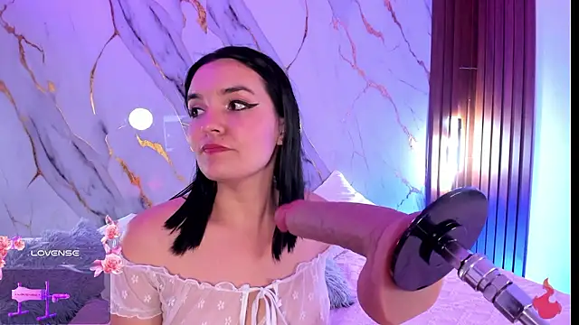 alicecute77 online show from March 11, 2:27 am