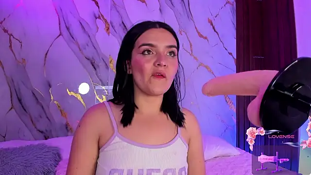 alicecute77 online show from February 8, 2:20 am