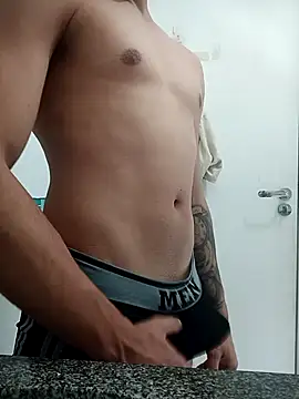 comobucetinhas online show from November 10, 6:46 pm