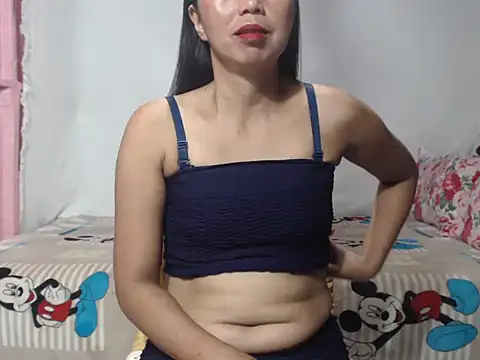 Snapshot of HelenaM chatting on October 13, 12:51 pm HelenaM online show from October 13, 12:51 pm