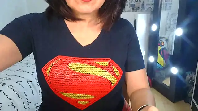Snapshot of SweetCatheryne chatting on June 26, 5:57 am SweetCatheryne online show from June 26, 5:57 am