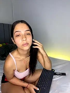 Snapshot of dalianataba chatting on November 7, 3:27 pm dalianataba online show from November 7, 3:27 pm