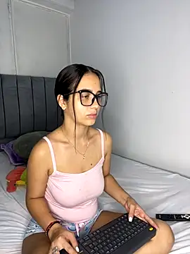 Snapshot of dalianataba chatting on October 25, 7:03 pm dalianataba online show from October 25, 7:03 pm