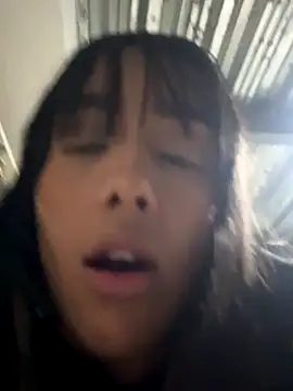 Snapshot of Aleja_ruizz chatting on October 20, 11:38 pm Aleja ruizz online show from October 20, 11:38 pm