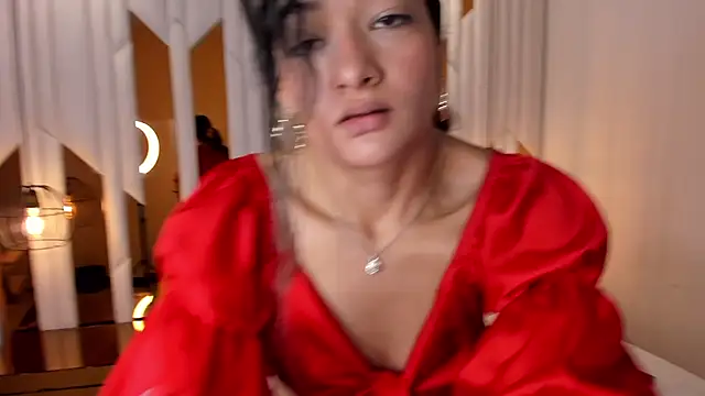 ValeriaPrado online show from October 13, 7:59 pm