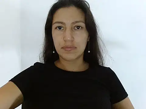 SarahFriendly online show from July 15, 11:39 am