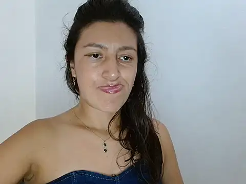 SarahFriendly online show from July 16, 6:16 pm
