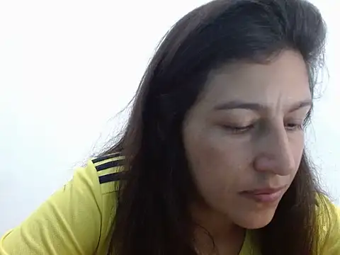 SarahFriendly online show from April 27, 1:09 pm