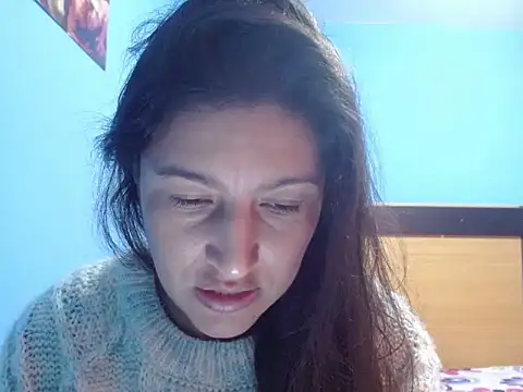 SarahFriendly online show from April 24, 2:41 pm