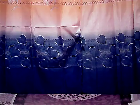 Snapshot of Sexylyka30 chatting on September 15, 9:04 pm Sexylyka30 online show from September 15, 9:04 pm