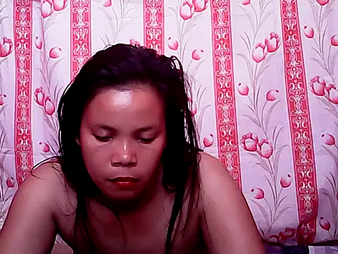 Snapshot of Sexylyka30 chatting on October 1, 2:17 am Sexylyka30 online show from October 1, 2:17 am