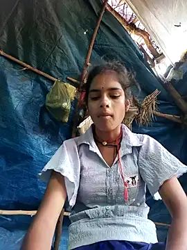 Snapshot of Gulika_Doshi chatting on October 3, 6:26 am Gulika Doshi online show from October 3, 6:26 am
