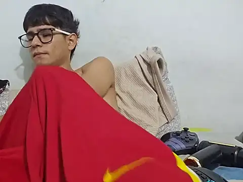 ElverCol online show from January 8, 8:37 pm