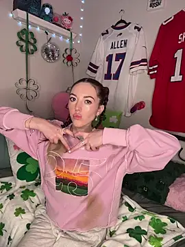 babygingerboo online show from March 15, 7:21 pm