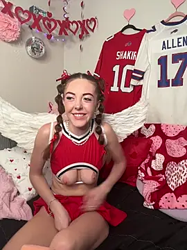 babygingerboo online show from February 5, 8:10 am