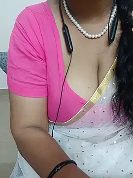 Snapshot of tami_lavanya chatting on May 31, 6:31 pm tami lavanya online show from May 31, 6:31 pm