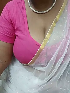 Snapshot of tami_lavanya chatting on June 5, 5:18 pm tami lavanya online show from June 5, 5:18 pm