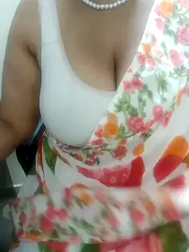 Snapshot of tami_lavanya chatting on October 14, 5:02 pm tami lavanya online show from October 14, 5:02 pm
