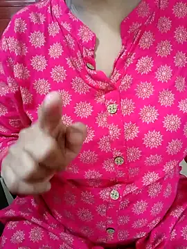 Snapshot of tami_lavanya chatting on September 11, 4:01 am tami lavanya online show from September 11, 4:01 am