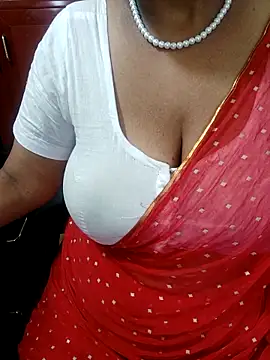 Snapshot of tami_lavanya chatting on September 10, 7:07 am tami lavanya online show from September 10, 7:07 am