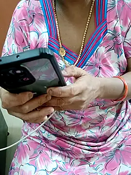 tami lavanya online show from October 30, 6:38 pm