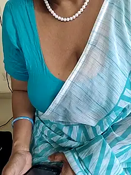 Snapshot of tami_lavanya chatting on September 26, 4:08 am tami lavanya online show from September 26, 4:08 am