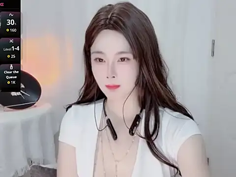 Snapshot of yiyi-zh chatting on July 18, 3:15 am yiyi-zh online show from July 18, 3:15 am