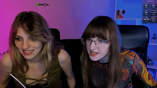 Snapshot of ava_mystic_ chatting on December 16, 10:47 pm ava mystic online show from December 16, 10:47 pm