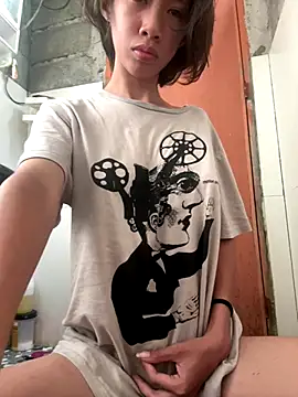 Snapshot of girl_dirtyrica chatting on December 18, 6:18 am girl dirtyrica online show from December 18, 6:18 am