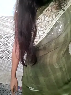 Snapshot of Aarti-kumri chatting on November 11, 10:43 am Aarti-kumri online show from November 11, 10:43 am