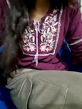 Snapshot of Aarti-kumri chatting on October 30, 4:48 pm Aarti-kumri online show from October 30, 4:48 pm