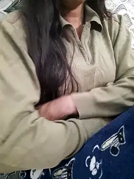 Snapshot of Aarti-kumri chatting on November 14, 5:00 am Aarti-kumri online show from November 14, 5:00 am