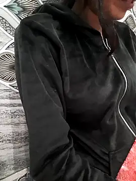 Snapshot of Aarti-kumri chatting on November 14, 6:11 pm Aarti-kumri online show from November 14, 6:11 pm