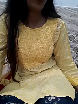 Snapshot of Aarti-kumri chatting on November 22, 3:55 pm Aarti-kumri online show from November 22, 3:55 pm